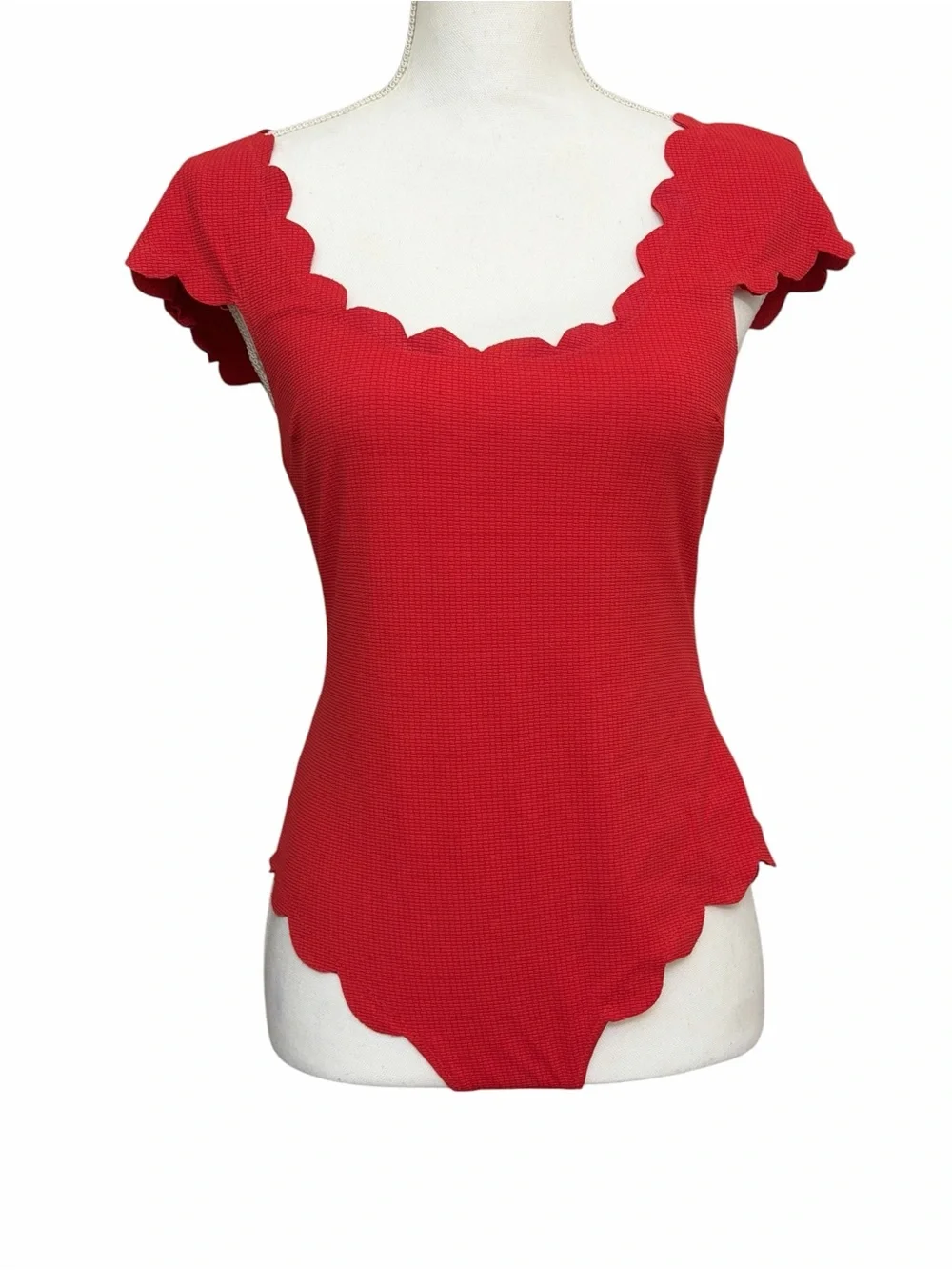 MARYSIA Red Scalloped 1-Piece Swimsuit / Bodysuit Cap Sleeves Textured Size L